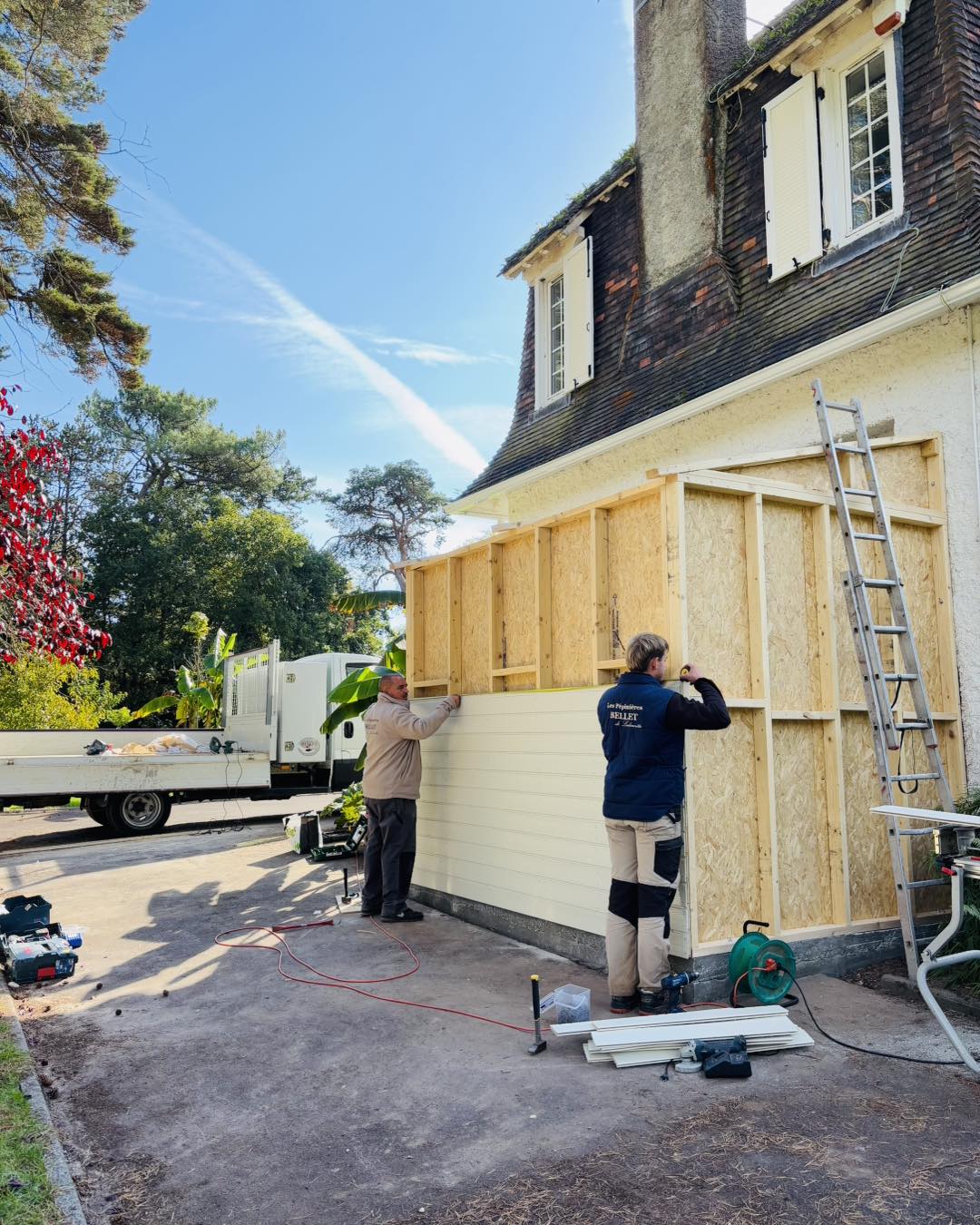 chantier-cabanon-de-jardin